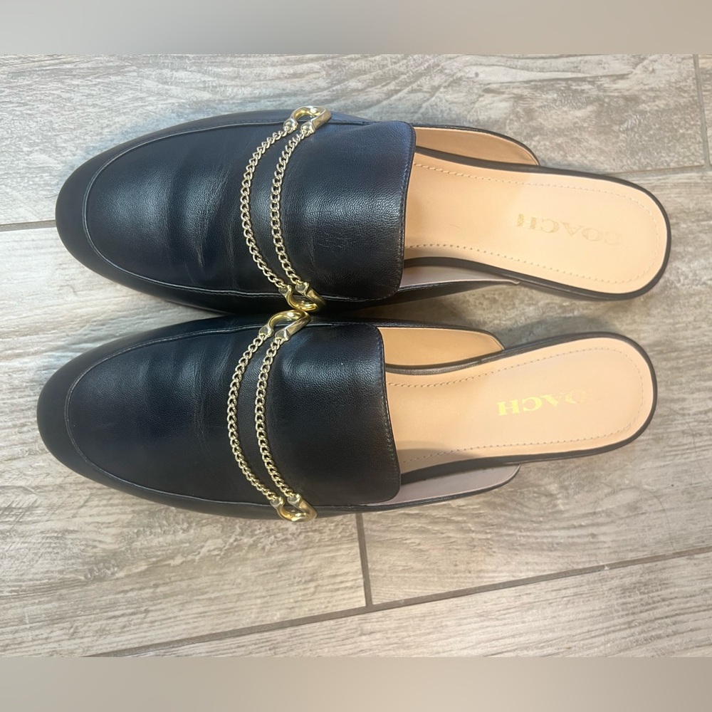 Coach / Shoes / Slides